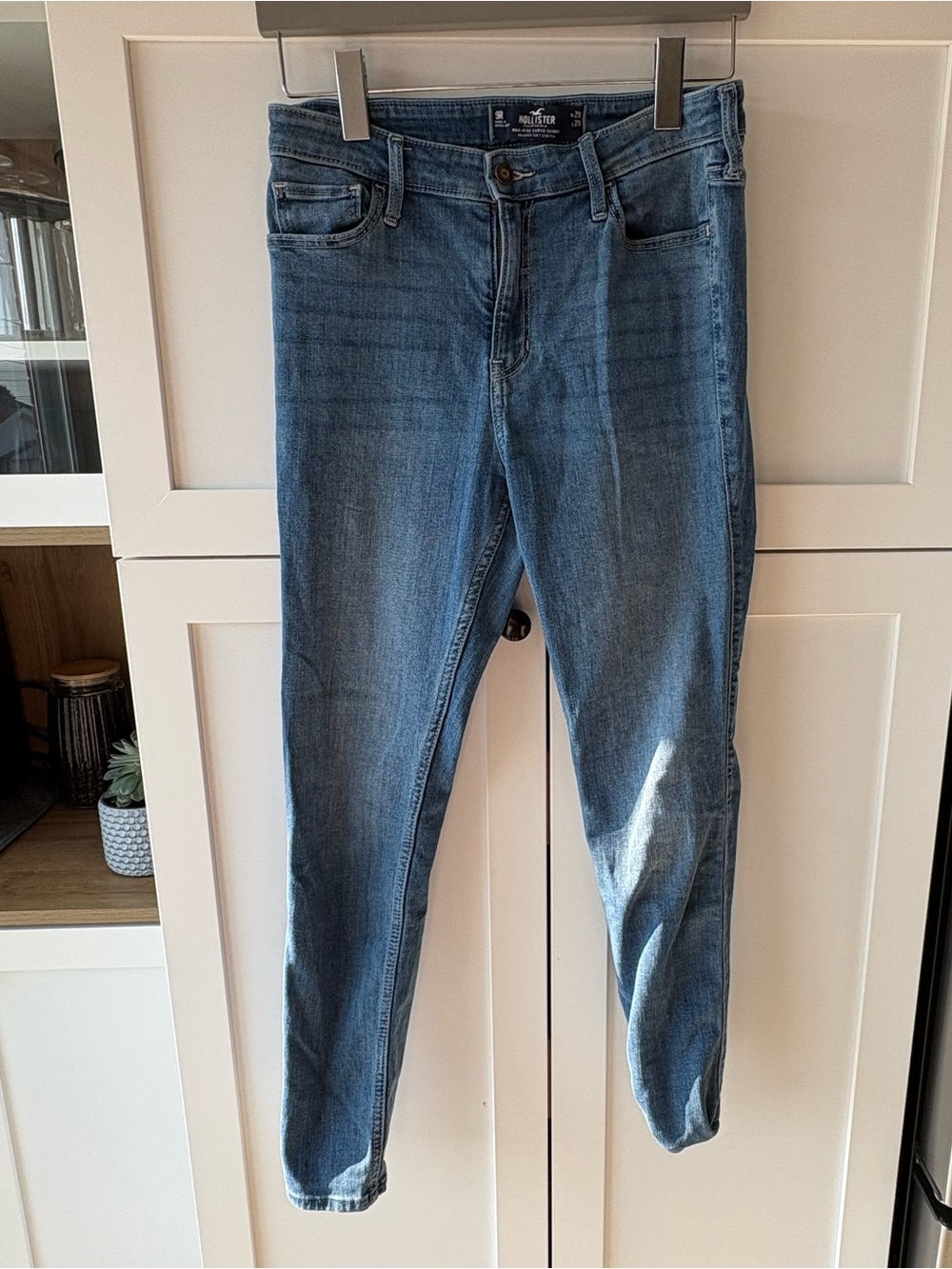 Hollister Women's Medium Blue Skinny Jeans